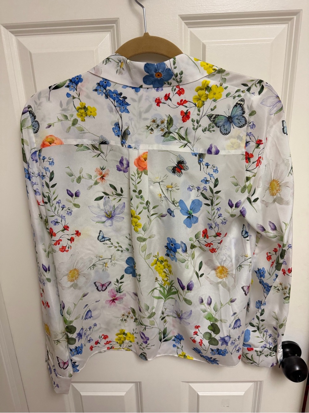 Alice + Olivia Willa Silk Blouse Size Small - Picture 9 of 9